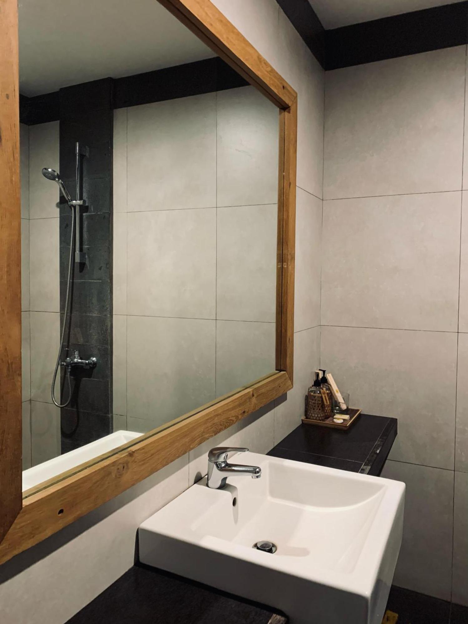 Uma Gati Apart otel Cimenyan Dış mekan fotoğraf